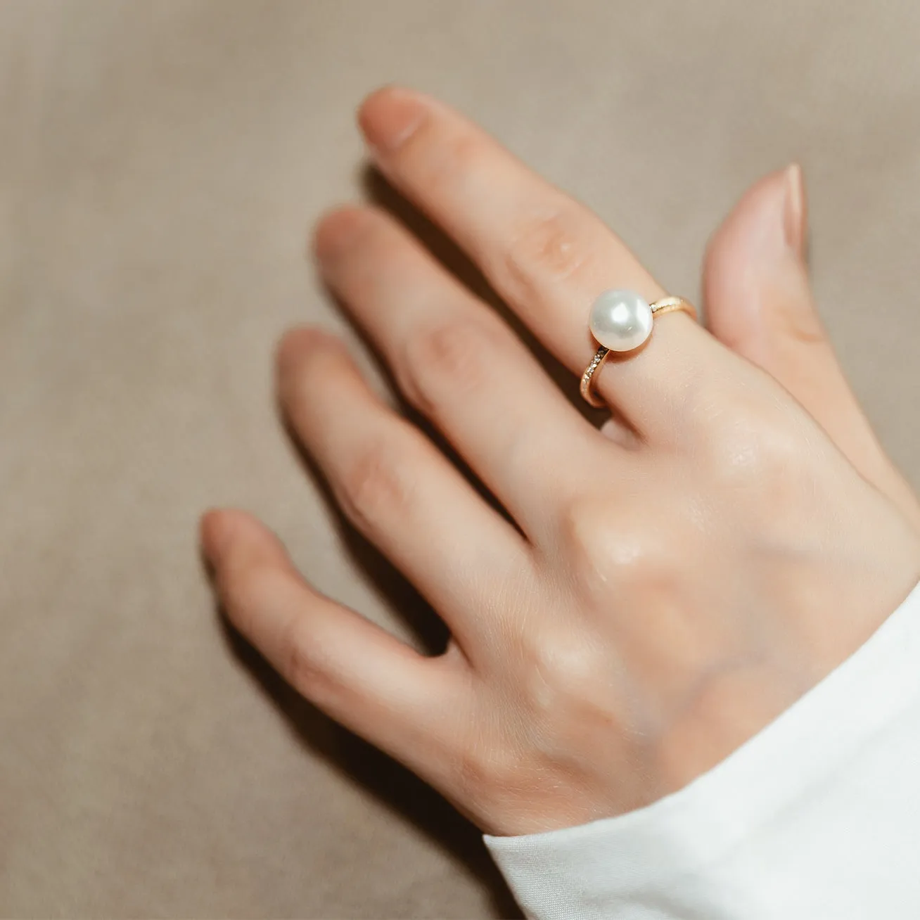 18K Gold Freshwater Pearl Ring KR00018