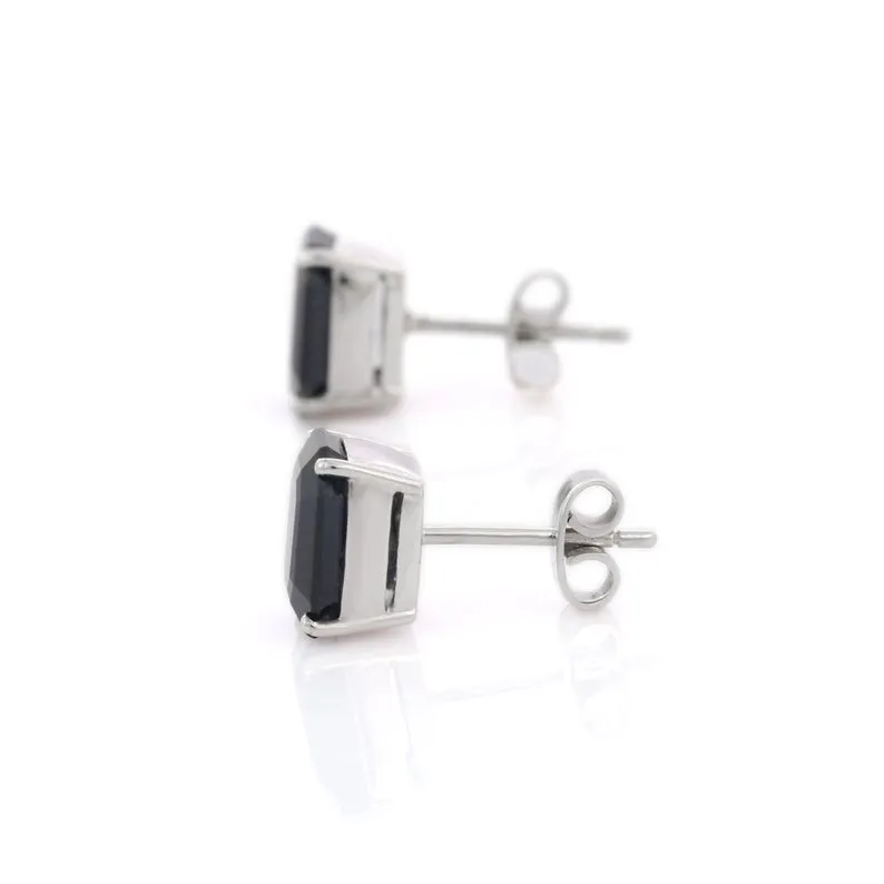 18K White Gold Blue Sapphire Studs