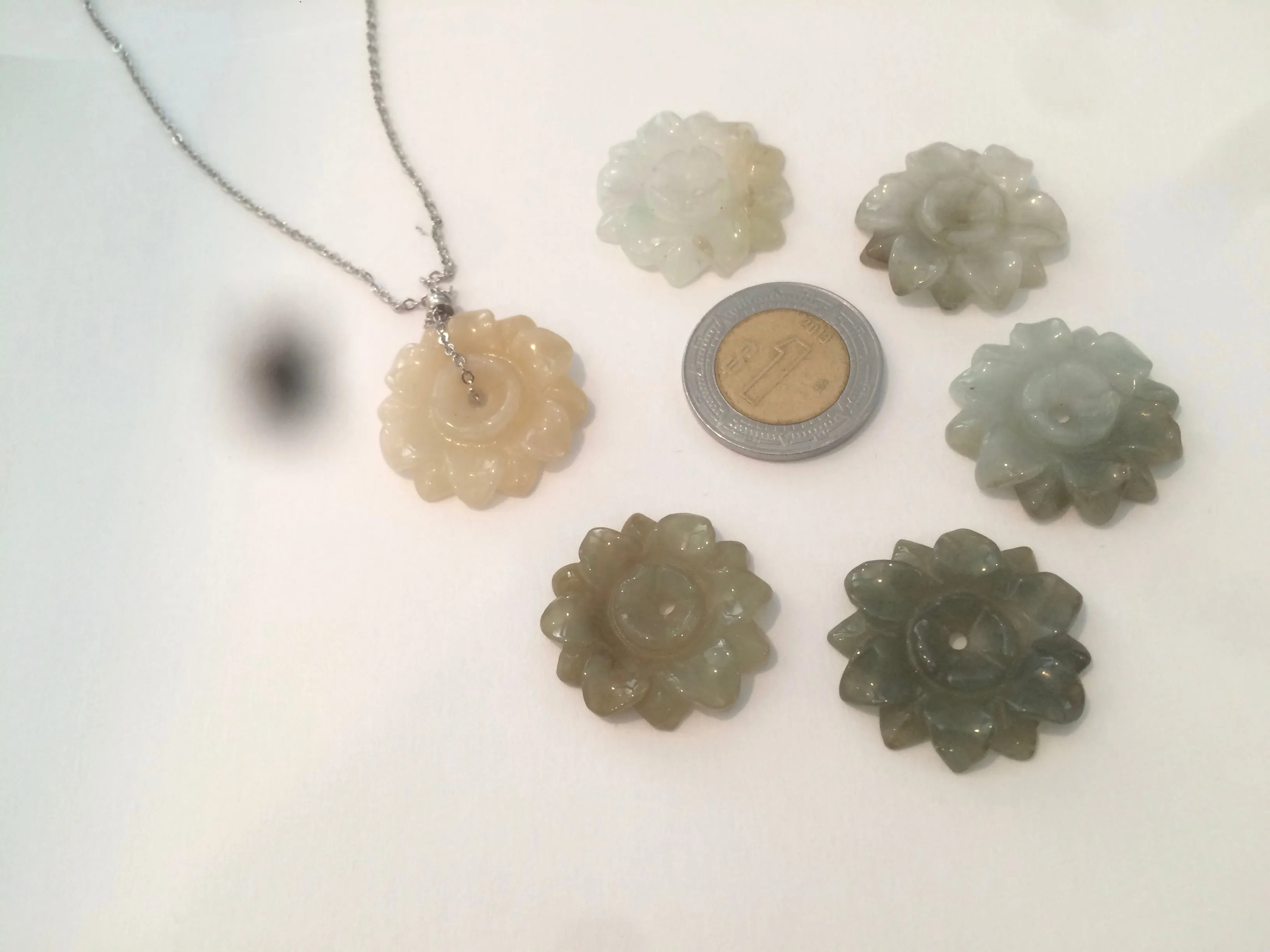 21-22mm Type A 100Natural 3D green/brown/black jadeite Jade flower Pendant necklace AQ55 (add-on item)