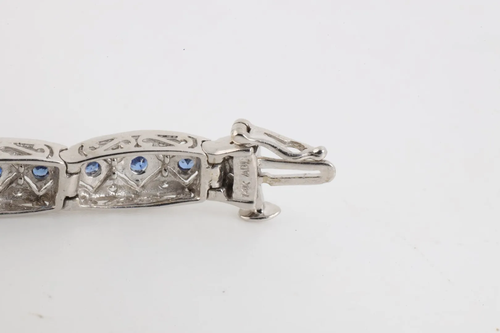 7" 14k White Gold 2.97tcw Sapphire 0.30tcw Diamond Bracelet (14.75g.)