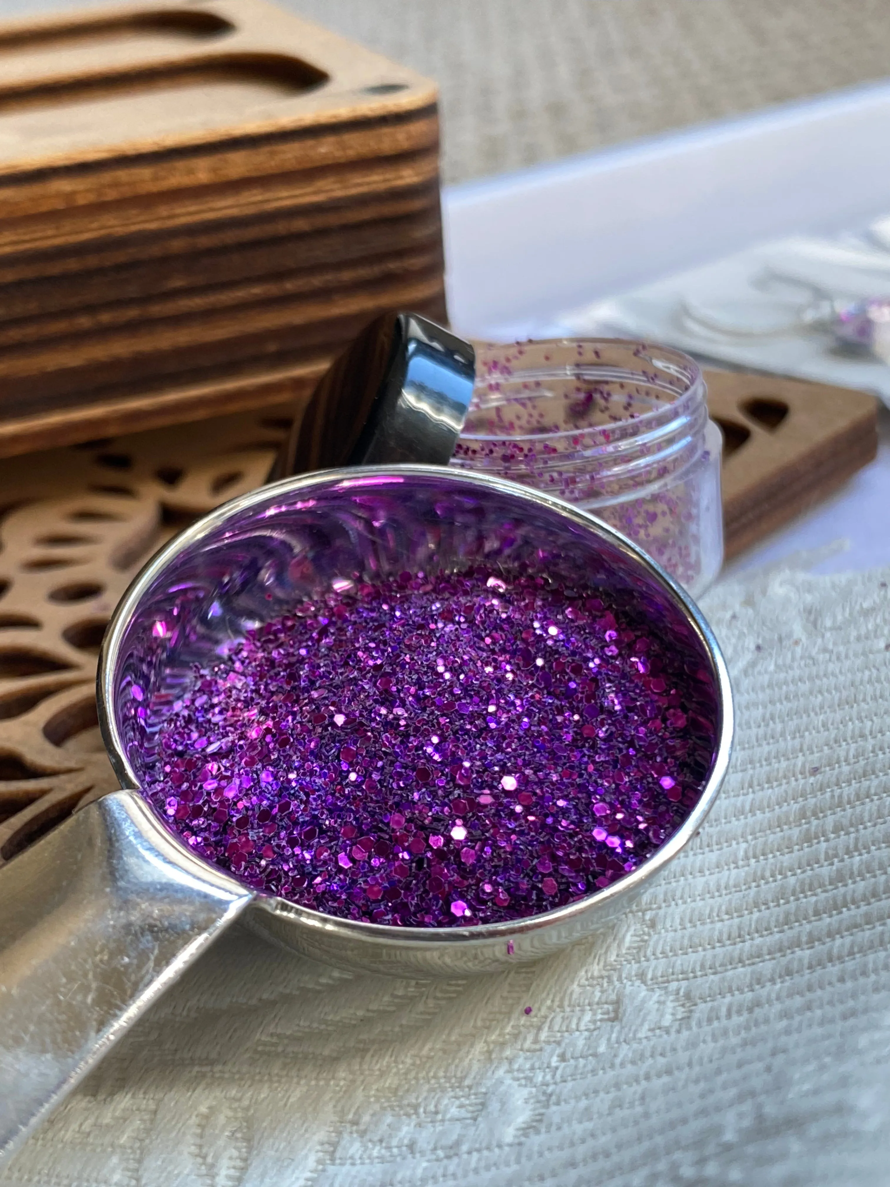 A Sssspoonful Of Glitter - Glitter4Good