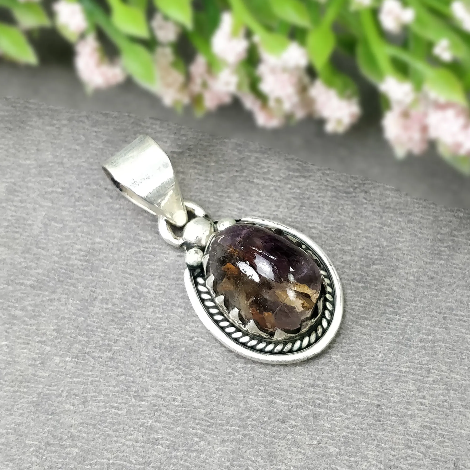 AMETHYST Gemstone 925 Sterling Silver Pendant : 5.09gms Natural Untreated Purple Amethyst Cabochon Bezel Set Pendant 1.25"