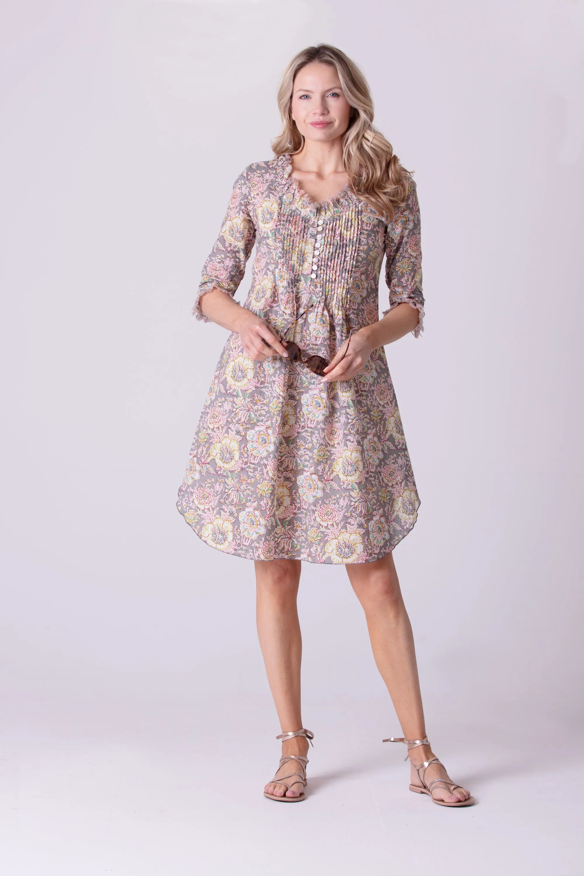 Annabel Cotton Tunic in Dove Grey Floral