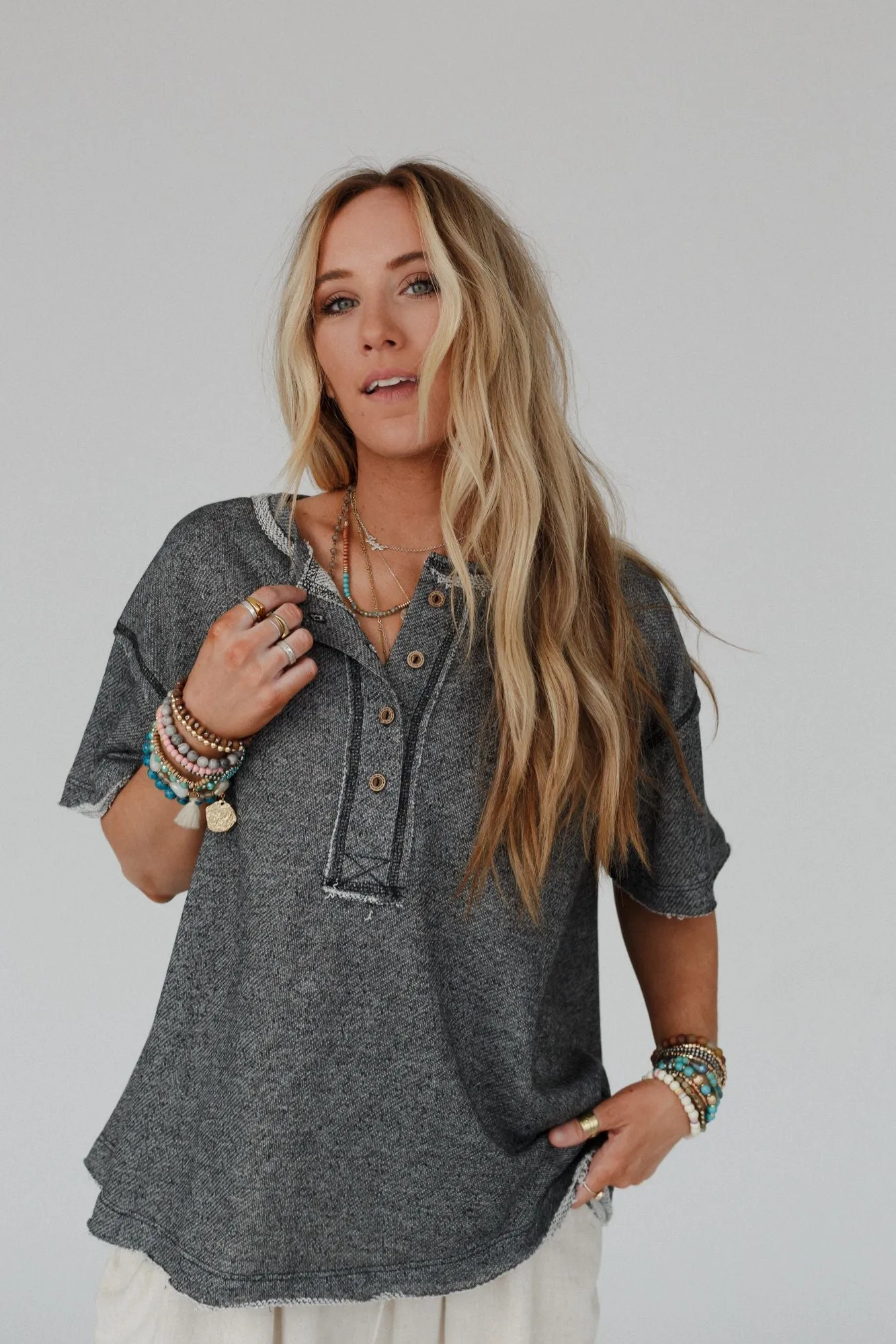 Chill Vibes Raw Henley Top - Two Tone Black