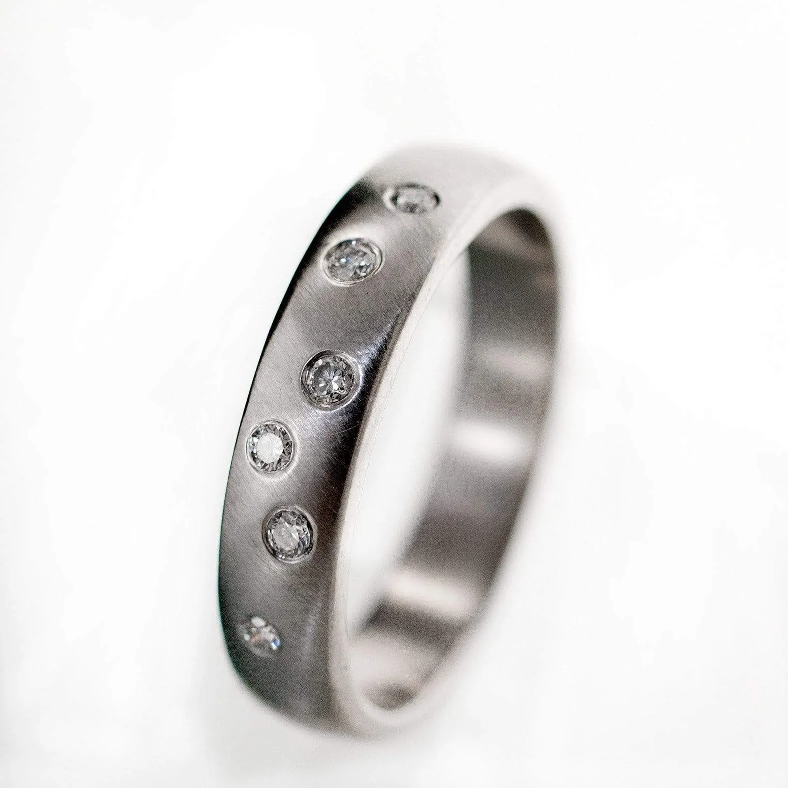 Diamond Wedding Ring, Random Diamond Flush Set Band