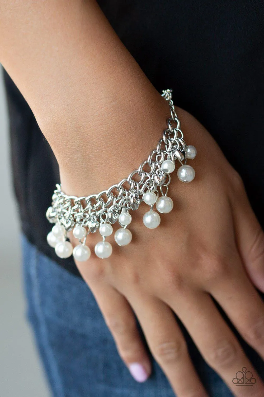 Duchess Diva White Pearl Bracelet - Paparazzi Accessories