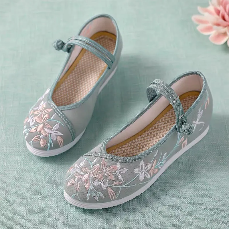 Hanfu Shoes: Petal Mary Jane