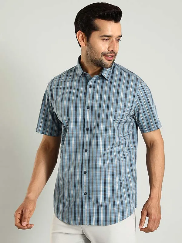 Men Checked Half Sleeve Cotton Shirt