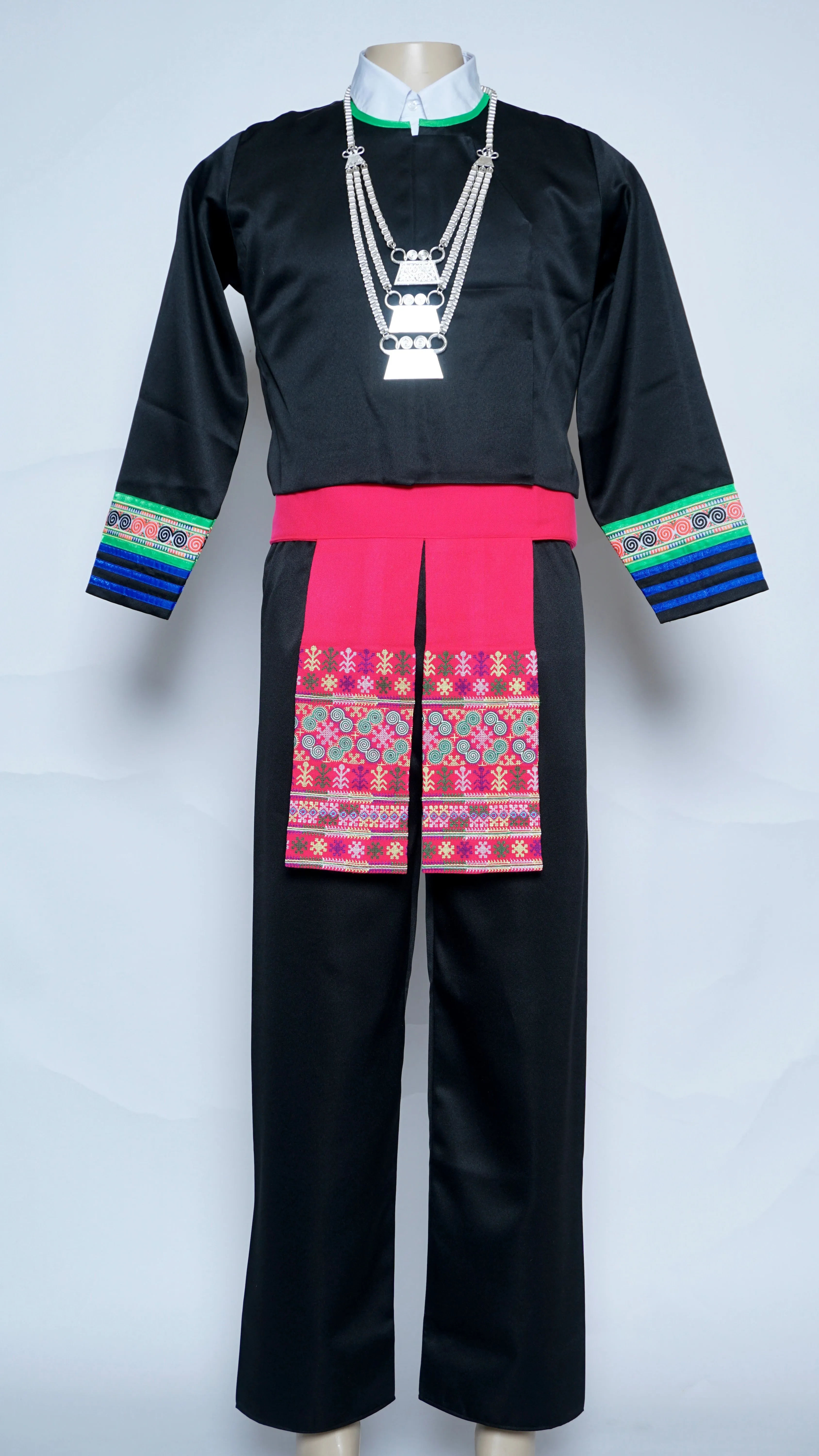 Men Hmong Txaij Set-Green Trim