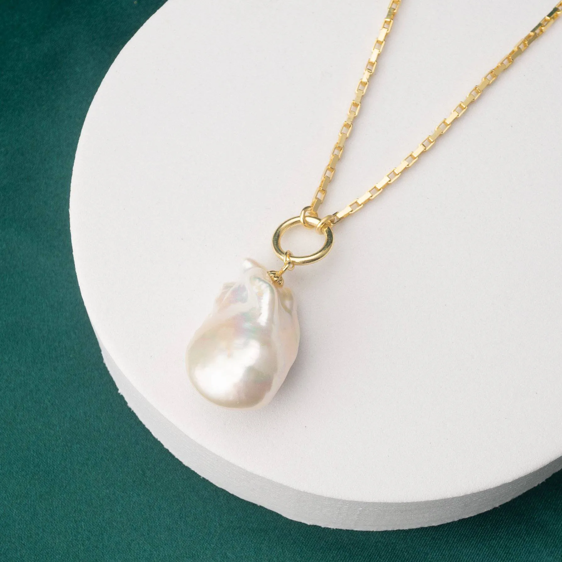 New Yorker Freshwater Pearl Necklace WN00134