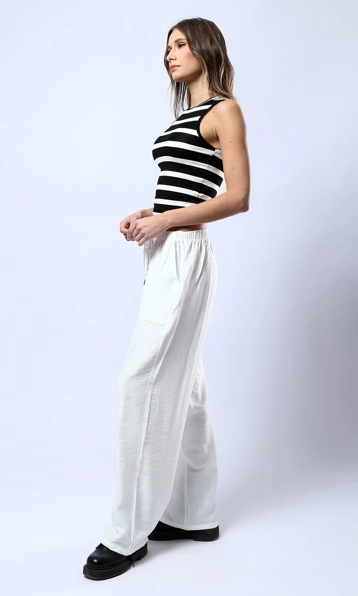 O179135 Round Neck Striped Tank Top - Black & White