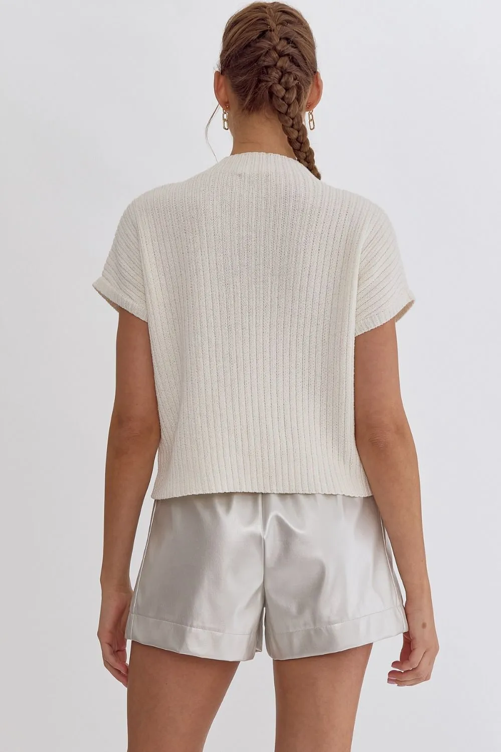 Solid Knitted Cropped Mock Neck Sweater