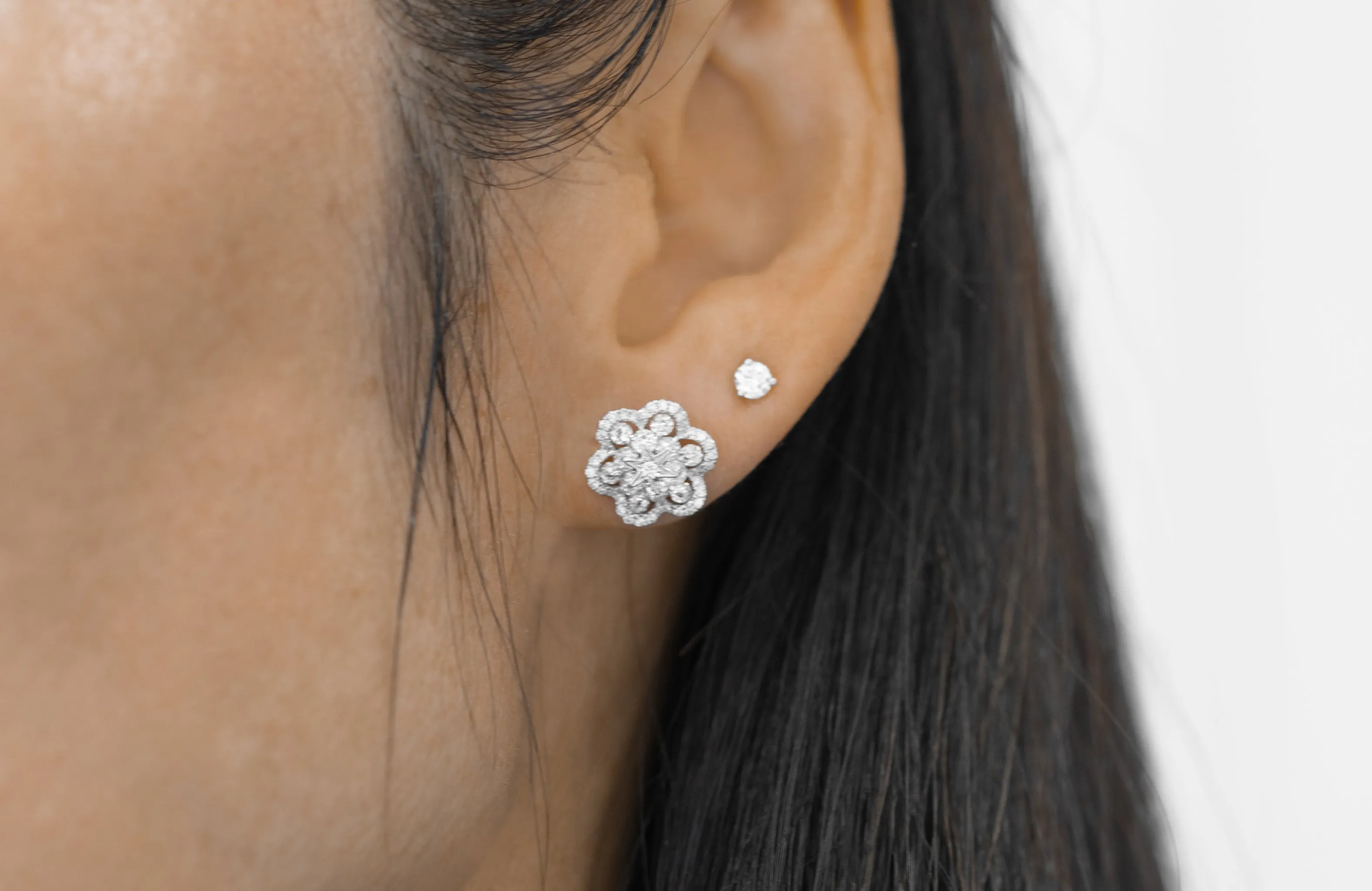 Star Shield Diamond Stud Earrings in 18K White Gold