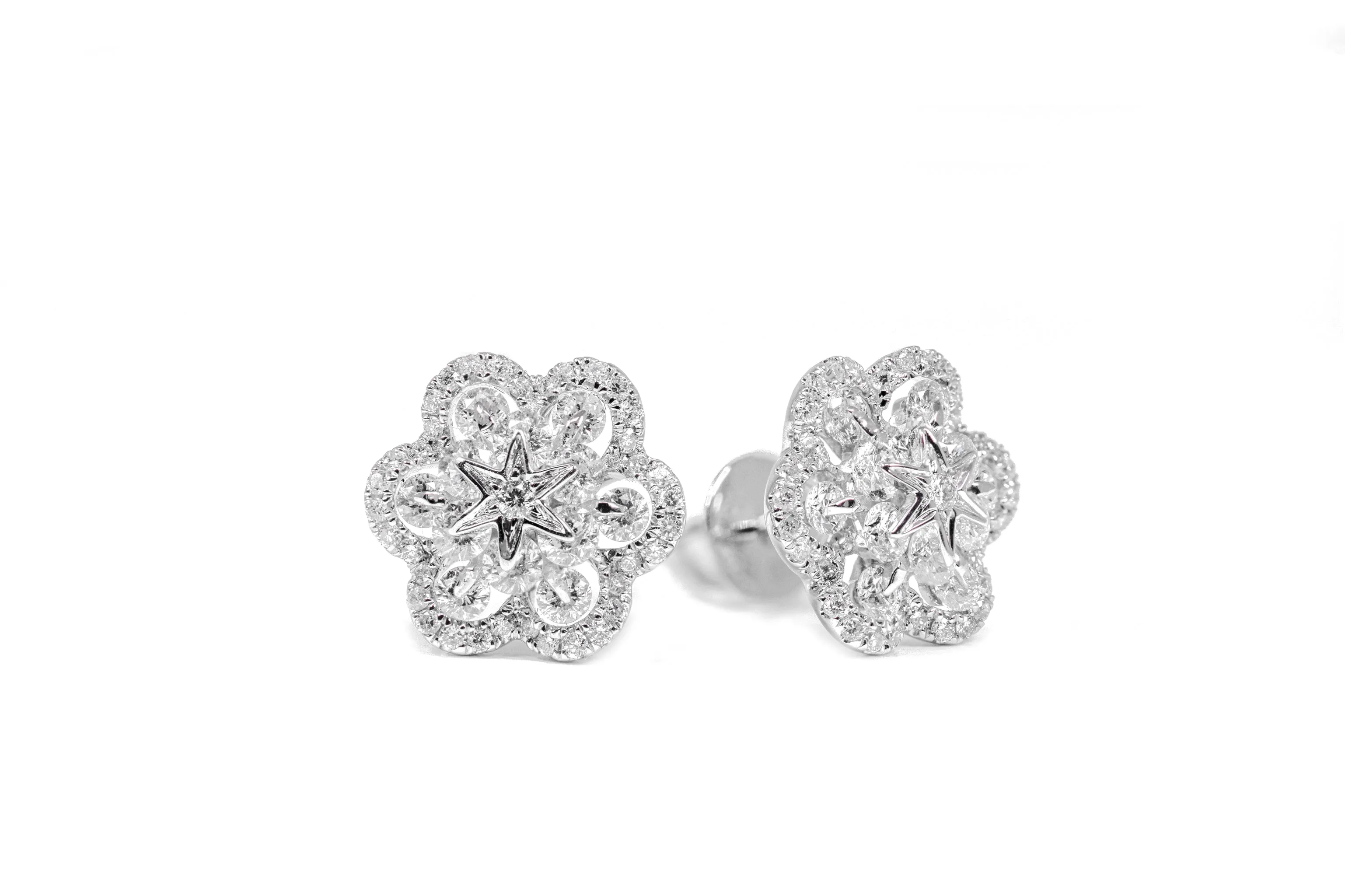 Star Shield Diamond Stud Earrings in 18K White Gold