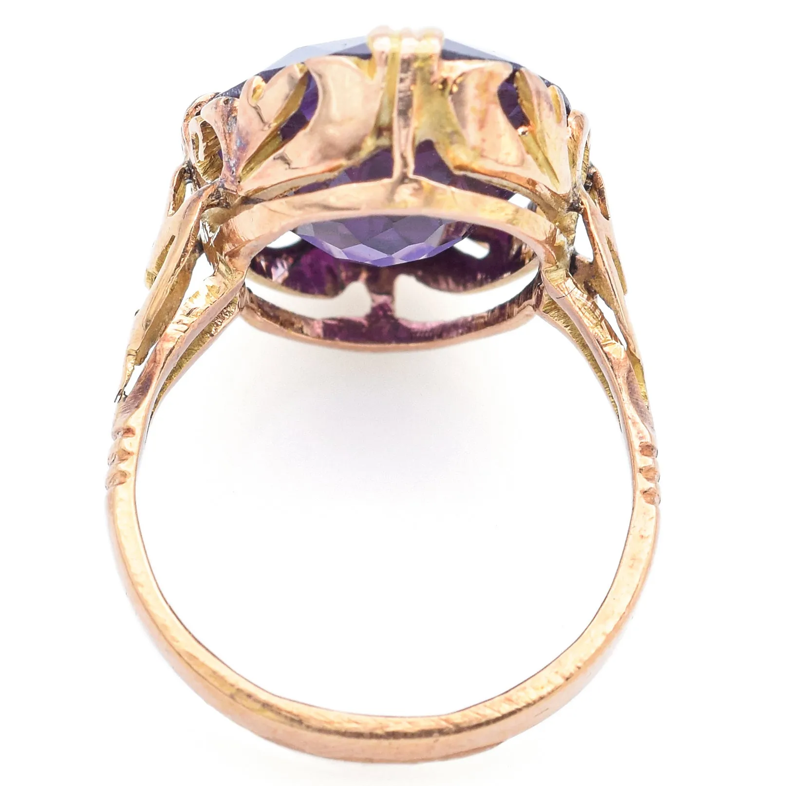 Vintage 11.16 Carat Purple Sapphire 14K Yellow Gold Cocktail Ring Size 5.75