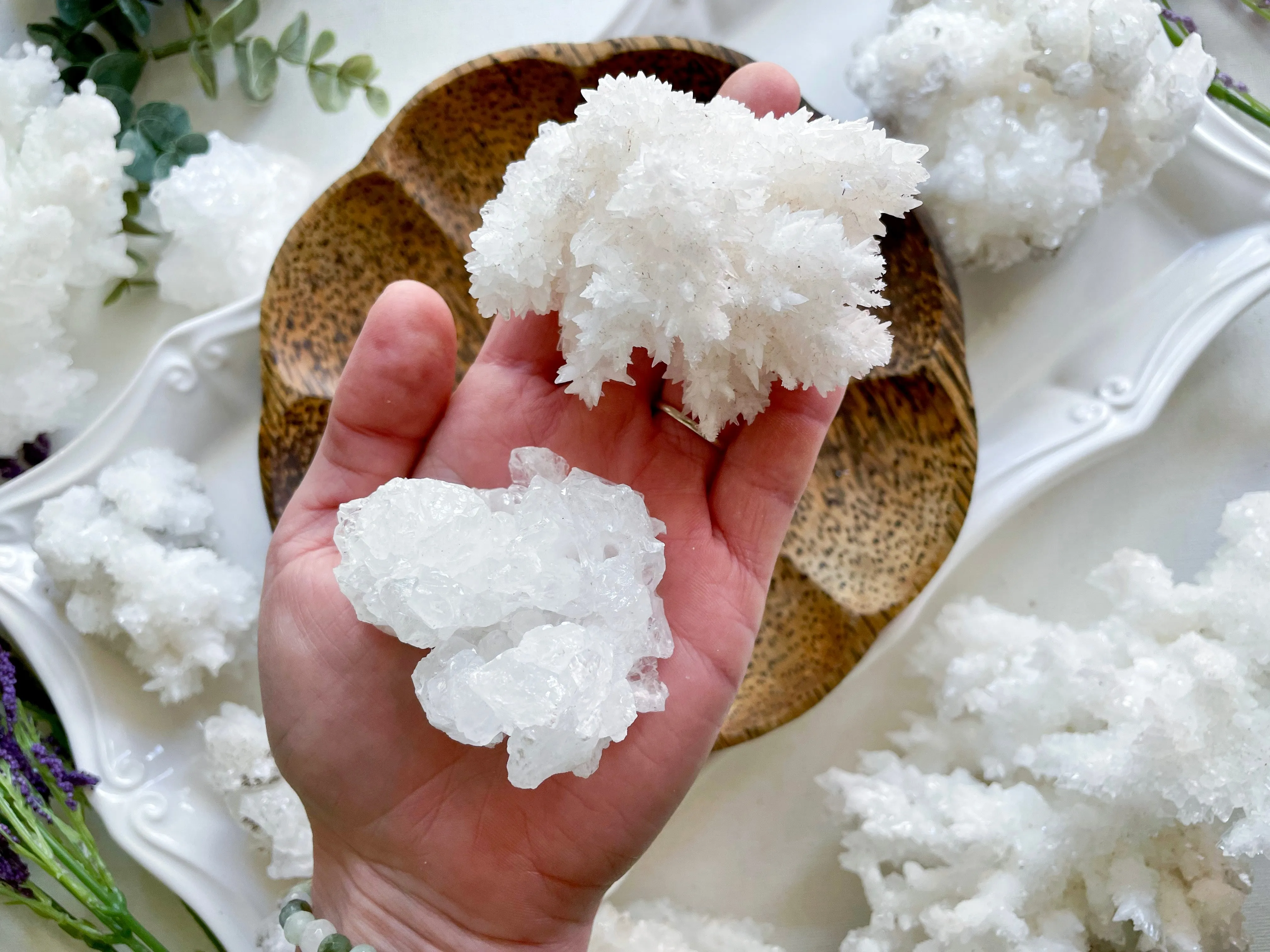 White Aragonite - Grade AAA || Mexico