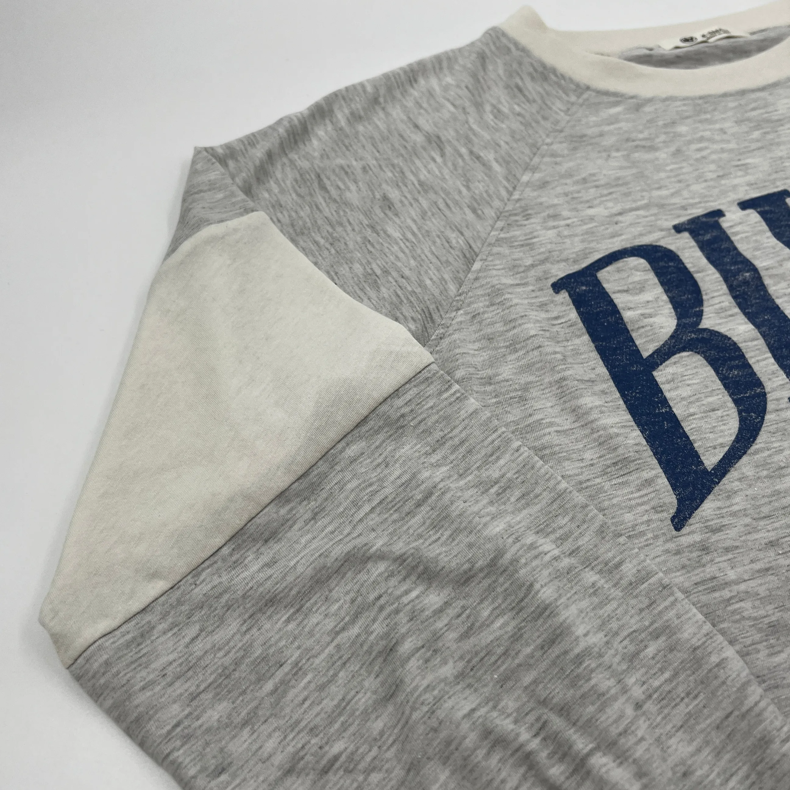 Women's '47 Brand Bills Cropped Gray with Blue Logo Long Sleeve