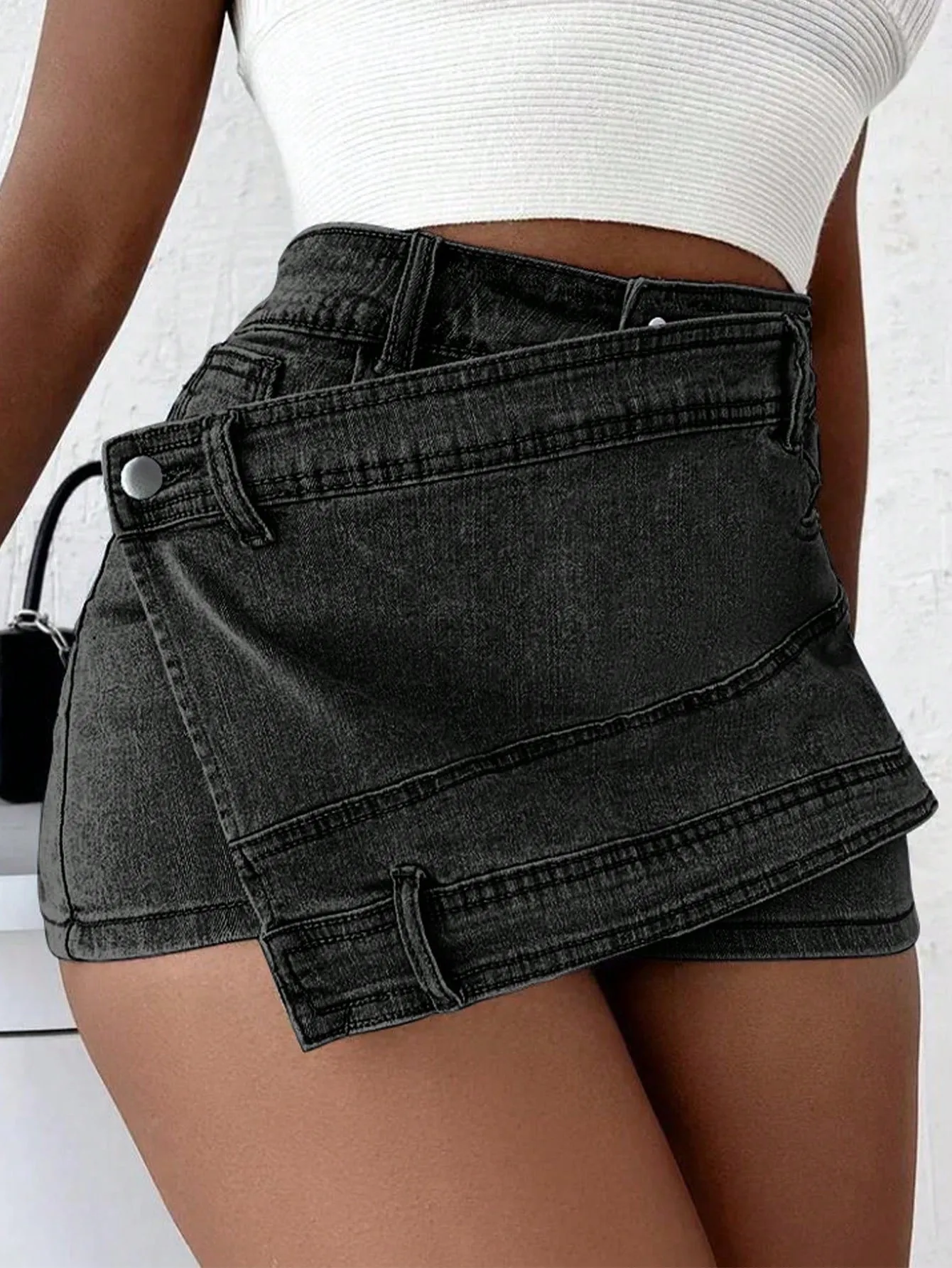 Women's Denim Skorts